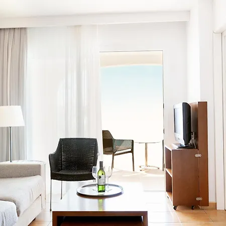 Sunprime Atlantic View & Hotel 4*
