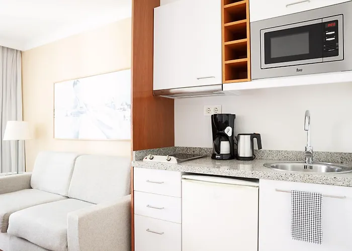 Sunprime Atlantic View & Hotel 4*